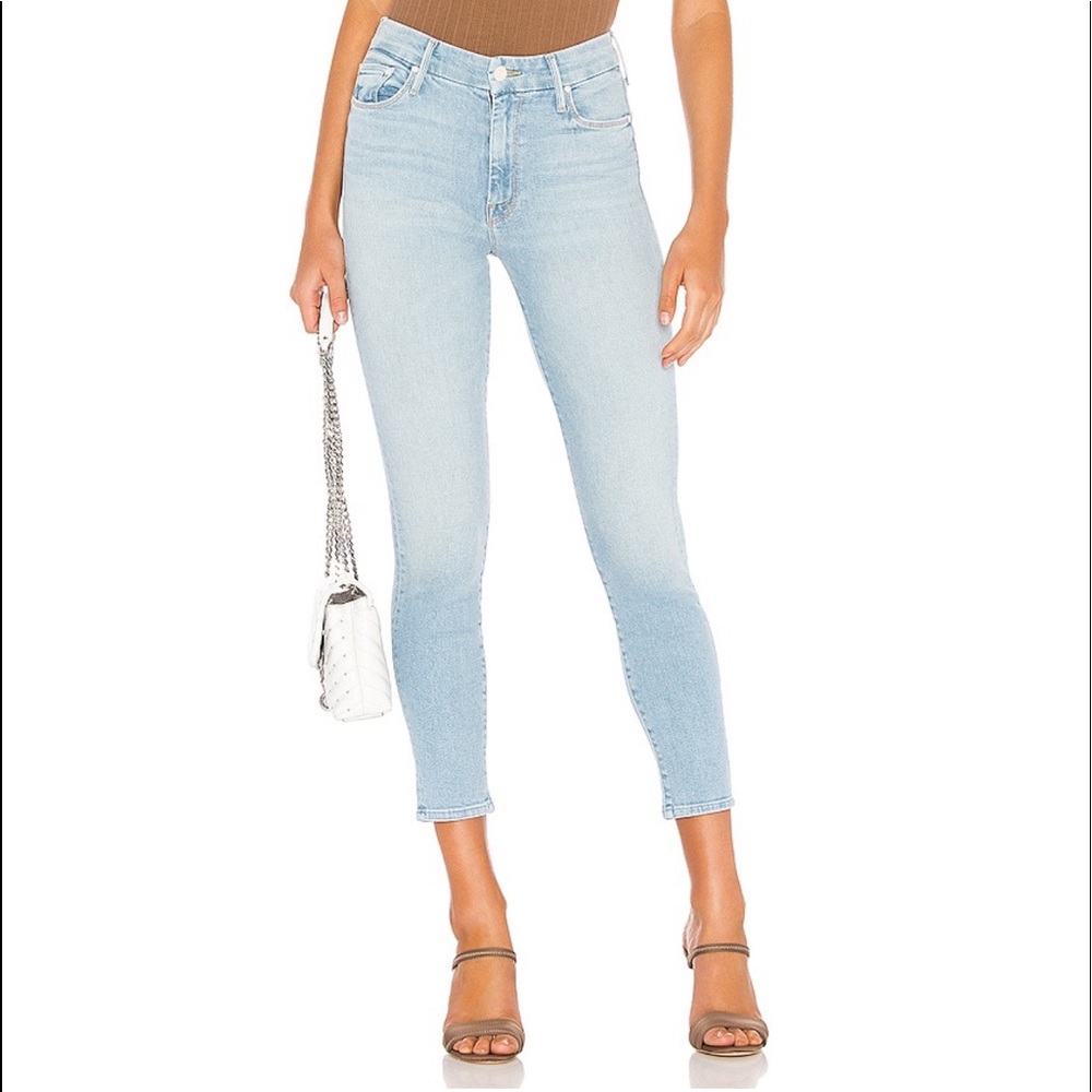 MOTHER Denim “The Looker Crop” in Fresh Catch